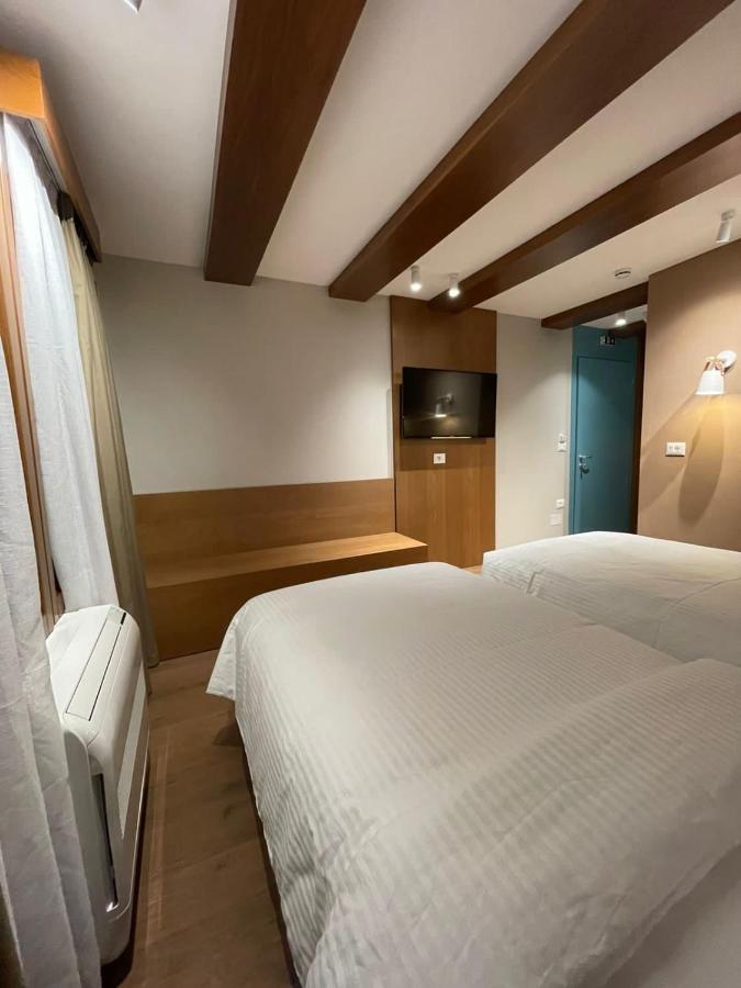 Palorto Hotel Gjirokastra Zewnętrze zdjęcie